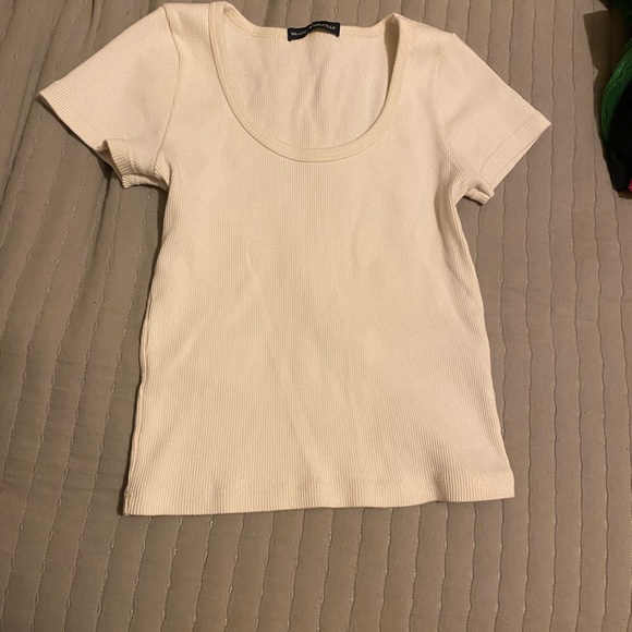 Brandy Melville top - Picture 3 of 6